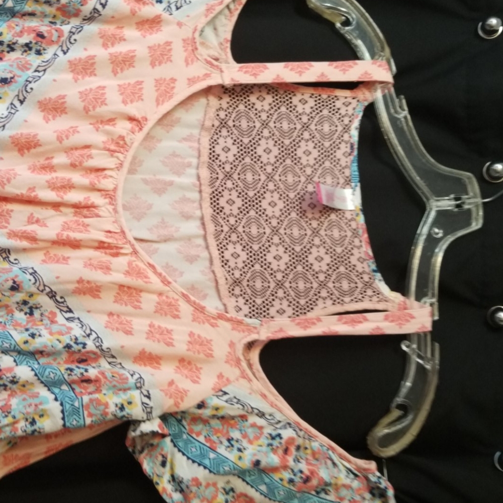 Blouse - Picture 3 of 3
